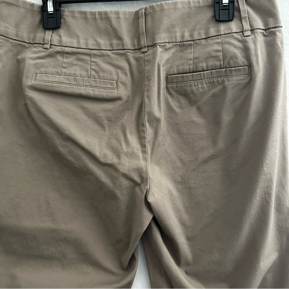 LOFT Outlet Curvy Crop Pants Women’s Sz 10 Brown Stretch Ankle Button Hem Career - Picture 12 of 12
